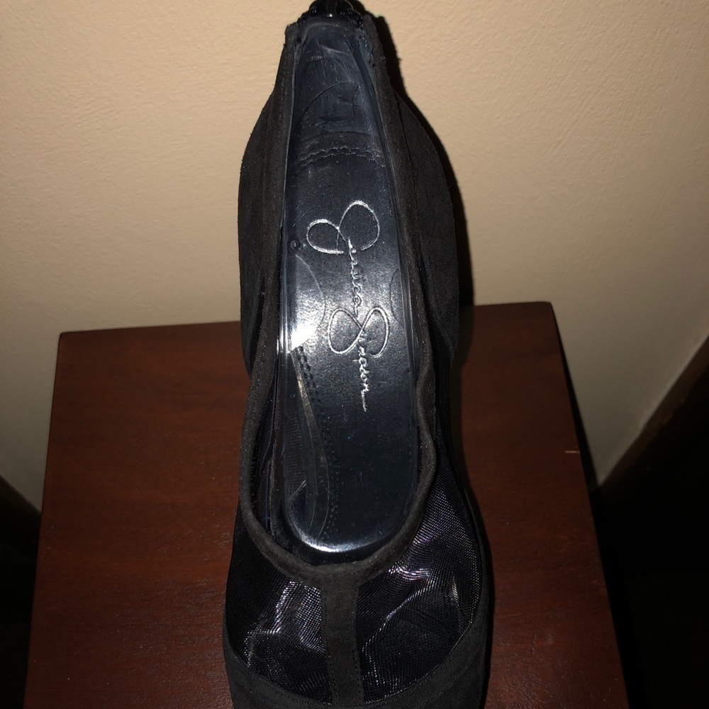 Brand new Jessica Simpson “Echoe”